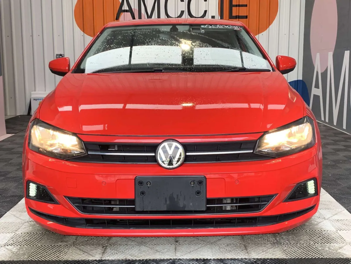 Volkswagen Polo Polo TSI / Reverse Camera / Cruise - Image 2