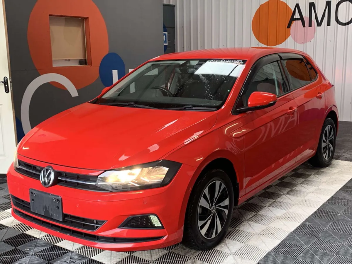 Volkswagen Polo Polo TSI / Reverse Camera / Cruise - Image 3