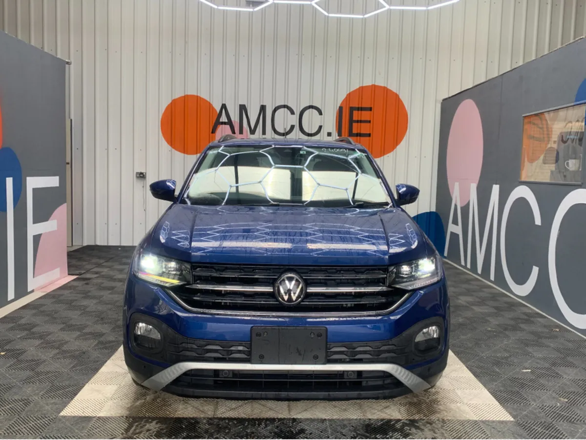 Volkswagen T-Cross 1.0 PETROL AUTOMATIC / 13k KMs - Image 2