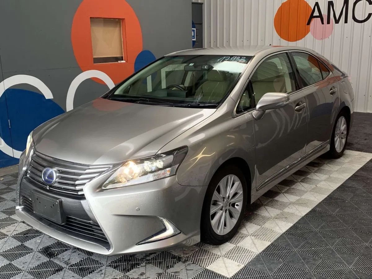 Lexus HS Lexus HS250h 2.4 Hybrid / Reverse Camera - Image 2