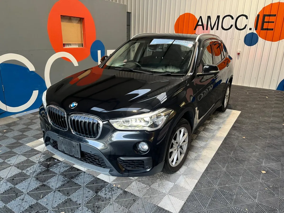 BMW X1 Automatic - 38k kms - Reverse Camera + Surr - Image 4
