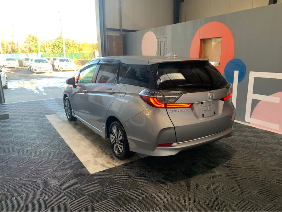 Honda Shuttle ONLY €14950! 1.5 Hybrid Automatic / - Image 2