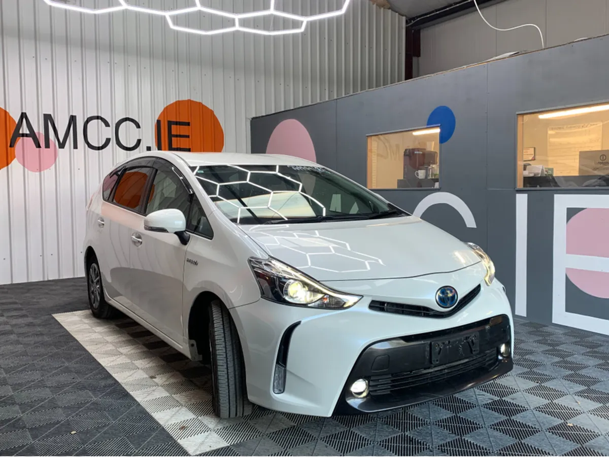 Toyota Prius 1.8 HYBRID 7 SEATER / 122k KMs / Reve - Image 1