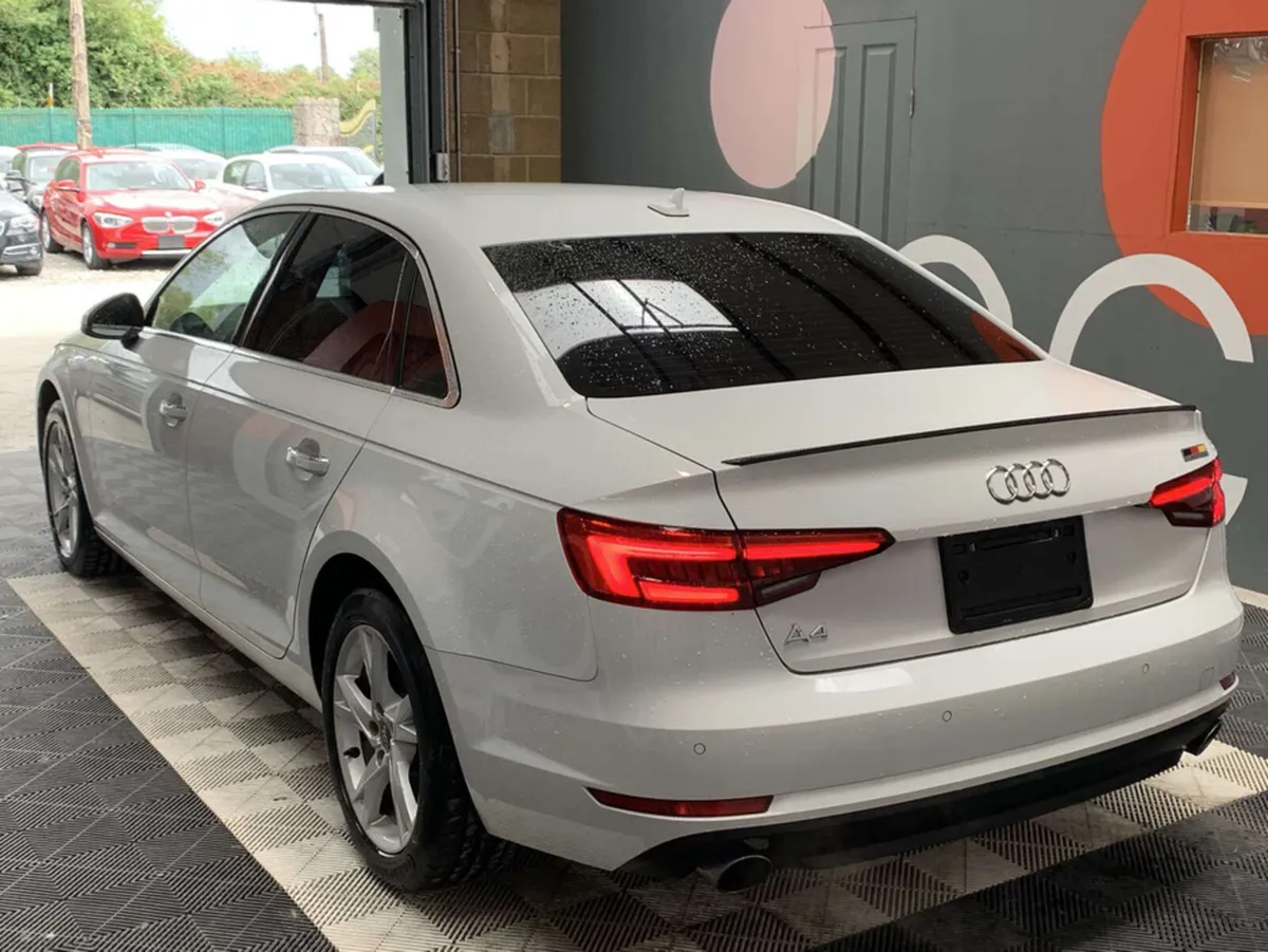 Audi A4 ONLY €18950! Audi A4 Automatic 2.0 TFSI / - Image 4