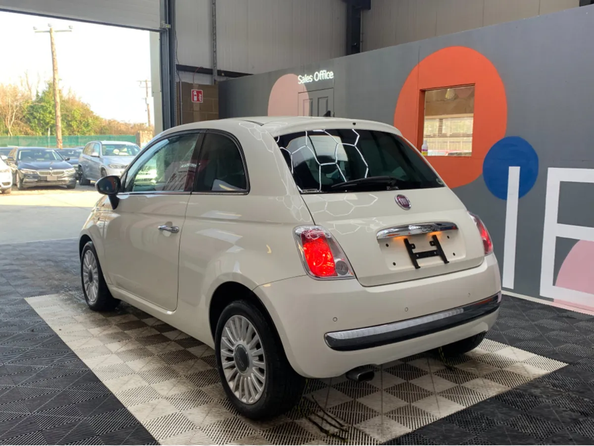 Fiat 500 Automatic 0.9 Petrol / 57k KMs / Sunroof - Image 4