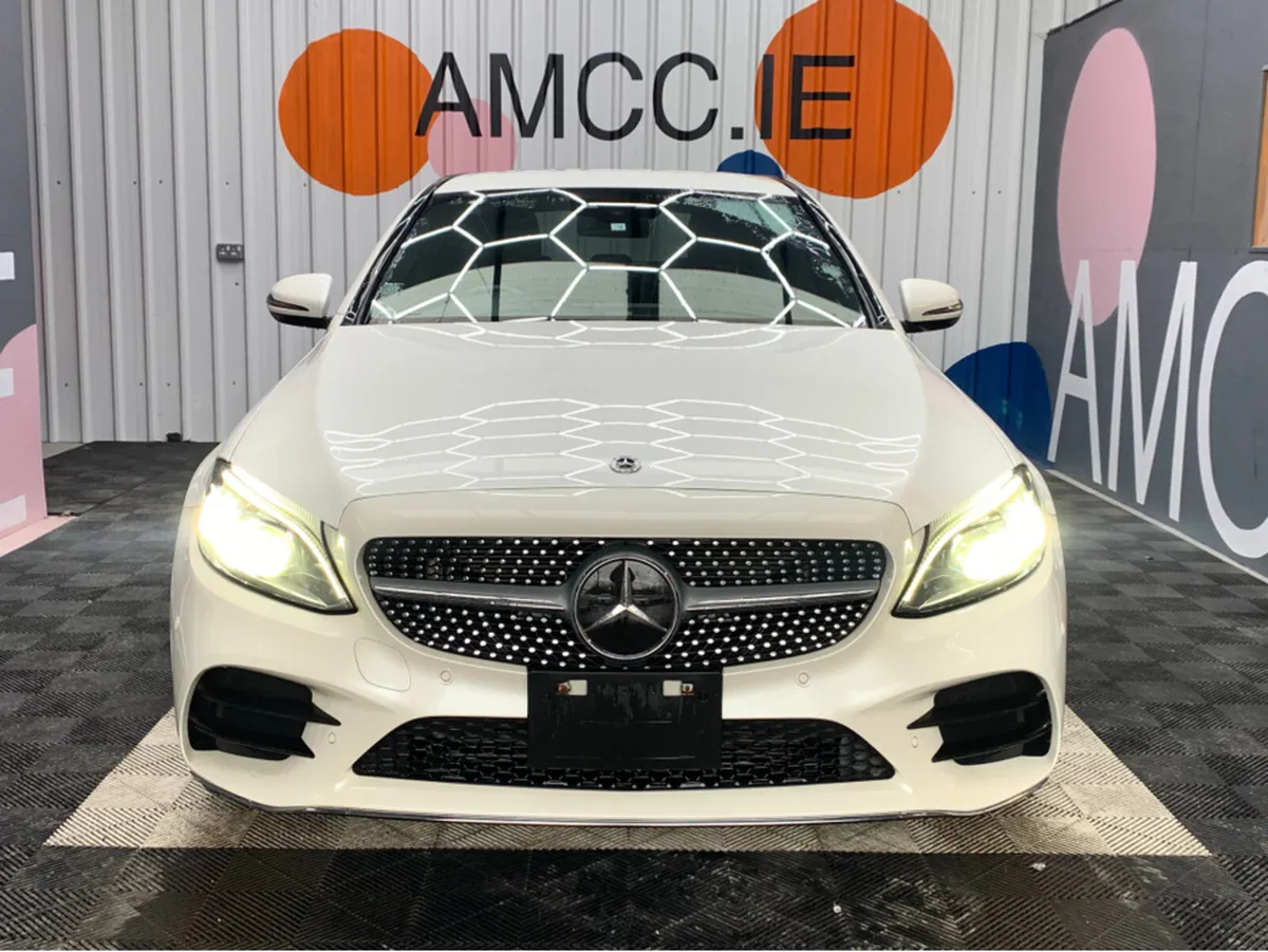 Mercedes-Benz C-Class C200 AMG LINE / 94k KMs / He - Image 2