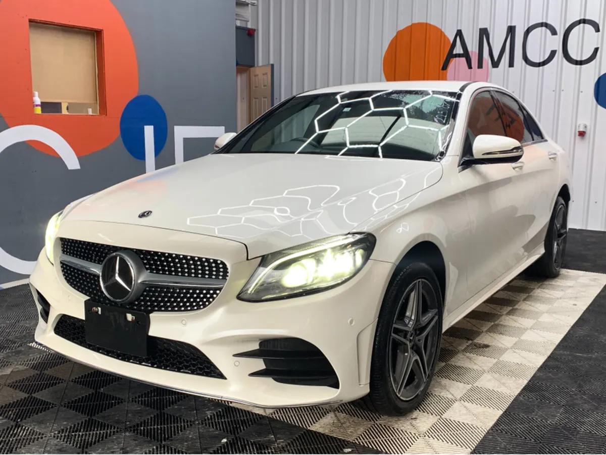 Mercedes-Benz C-Class C200 AMG LINE / 94k KMs / He - Image 3