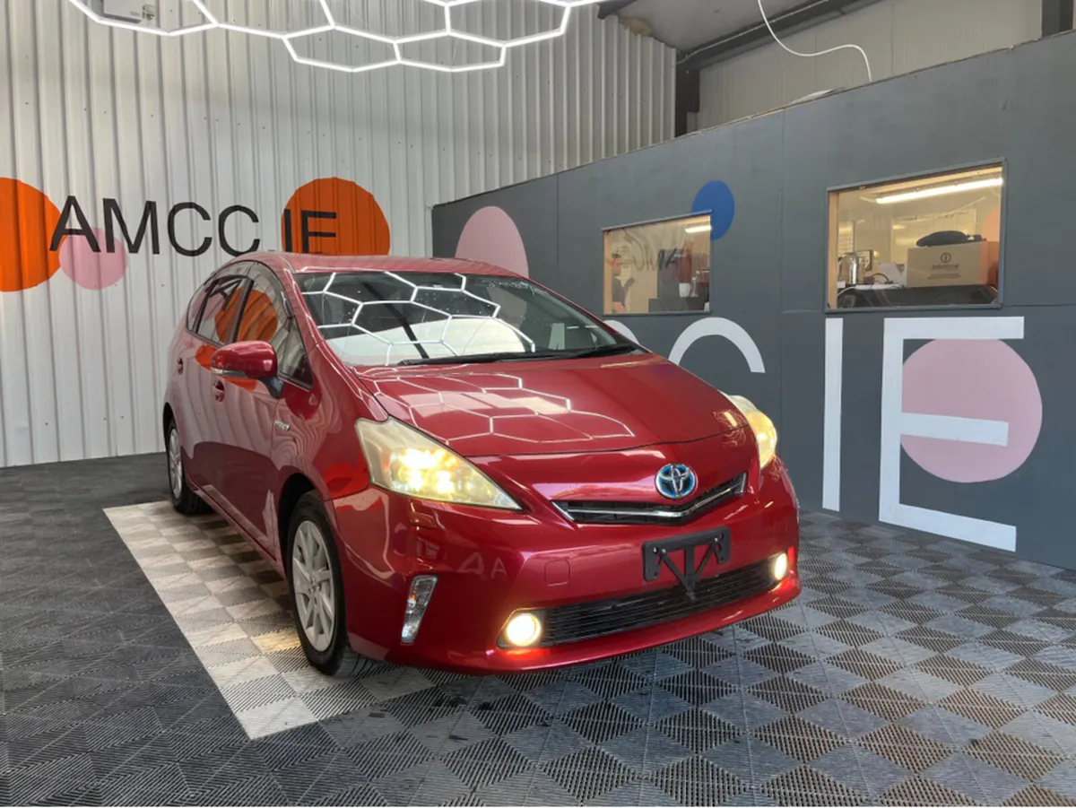 Toyota Prius 1.8 HYBRID / 41k KMs - Image 1