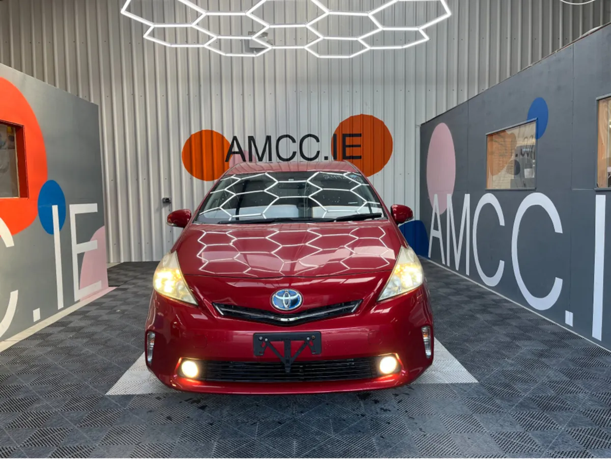 Toyota Prius 1.8 HYBRID / 41k KMs - Image 2