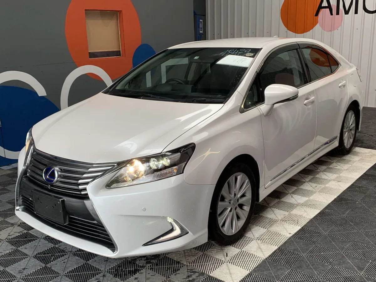 Lexus HS Lexus HS250h 2.4 Hybrid / 34k KMs / Rever - Image 3