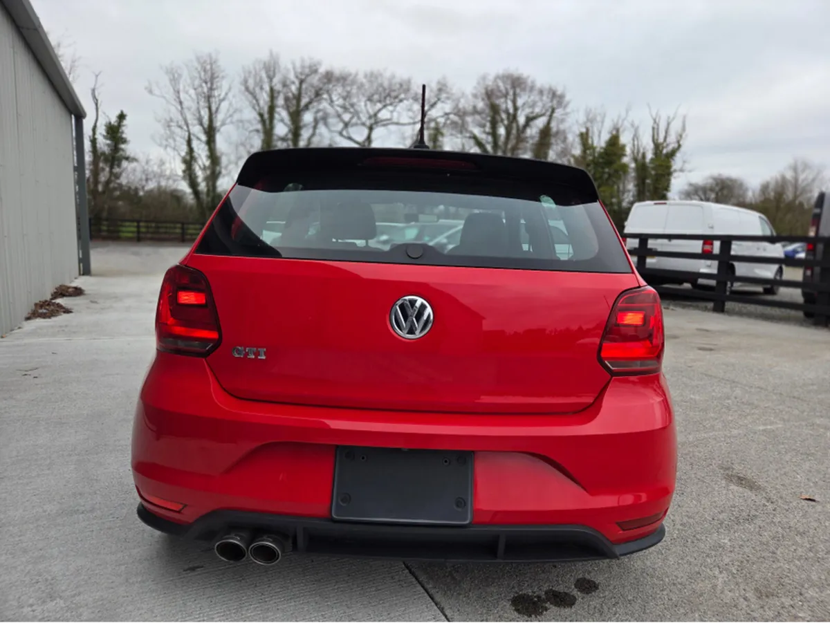 2017 Volkswagen Polo GTI 1.8 - Image 4