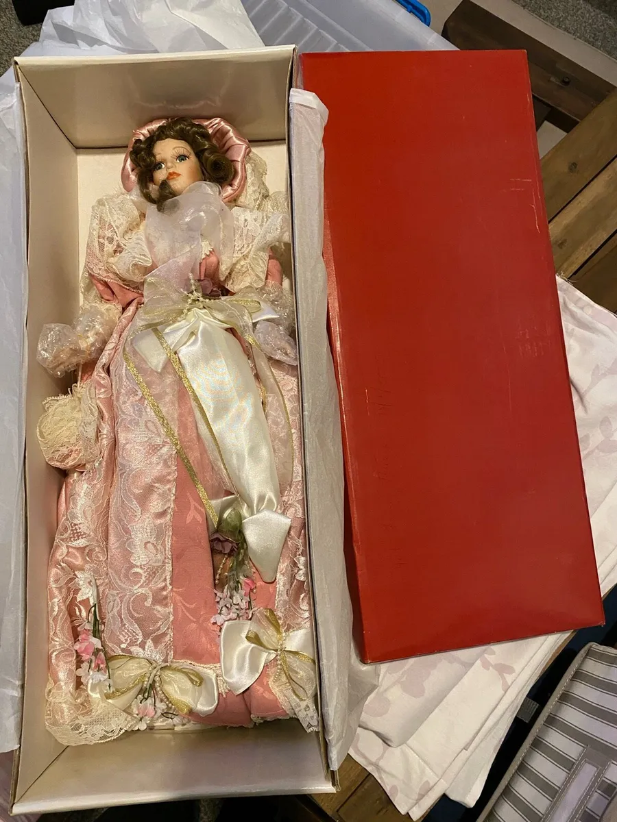 Vintage Doll - Laura - Image 3