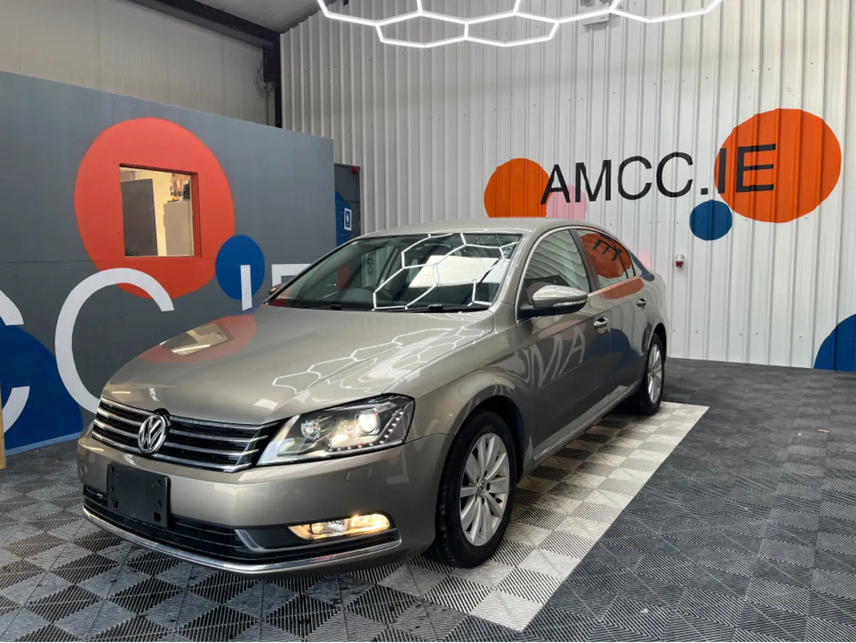 Volkswagen Passat PASSAT AUTOMATIC 1.4 PETROL / 10 - Image 3