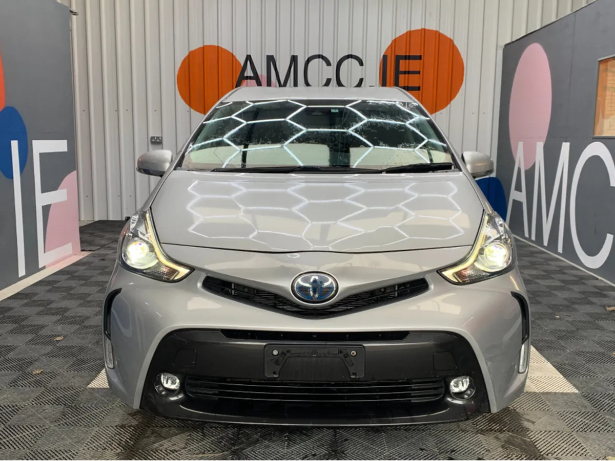Toyota Prius 1.8 HYBRID AUTOMATIC 7 SEATER / 62k K - Image 2