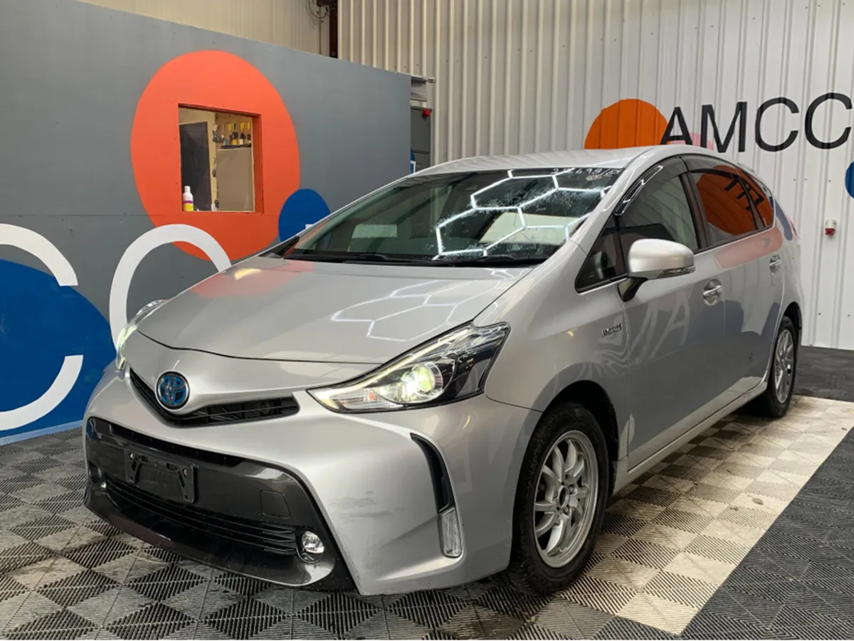 Toyota Prius 1.8 HYBRID AUTOMATIC 7 SEATER / 62k K - Image 3