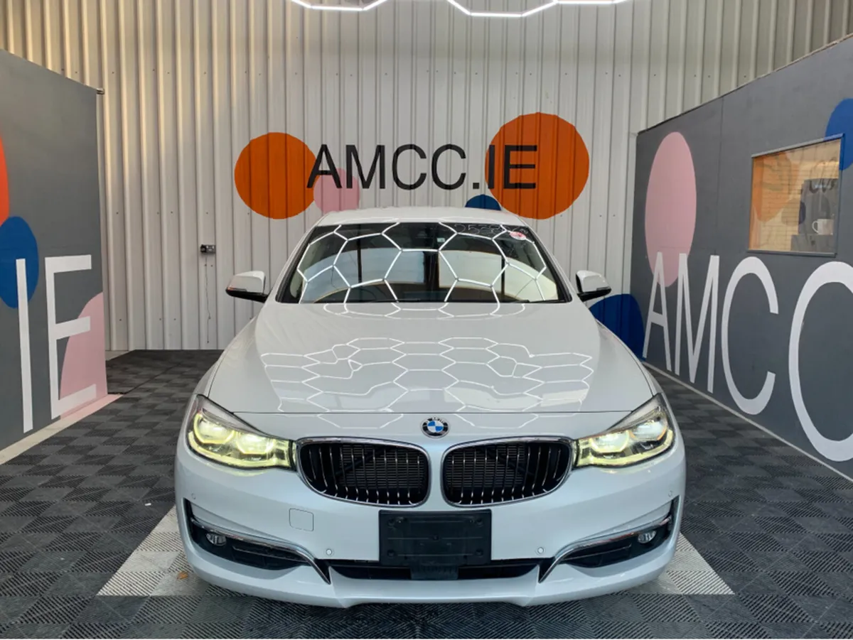 BMW 3-Series 320d GT AUTOMATIC / 91k KMs / Heated - Image 2