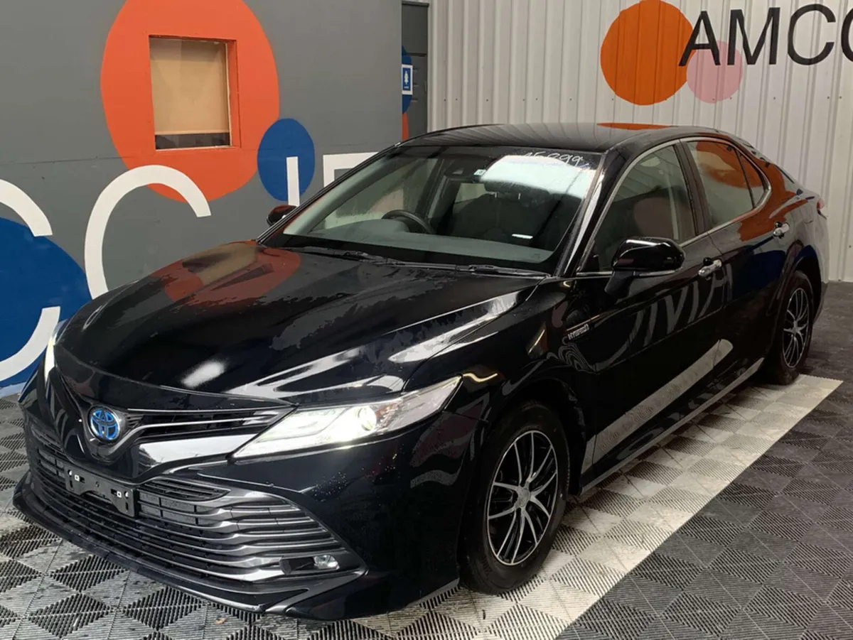 Toyota Camry Toyota Camry 2.5 Hybrid / 26k KMs / R - Image 3