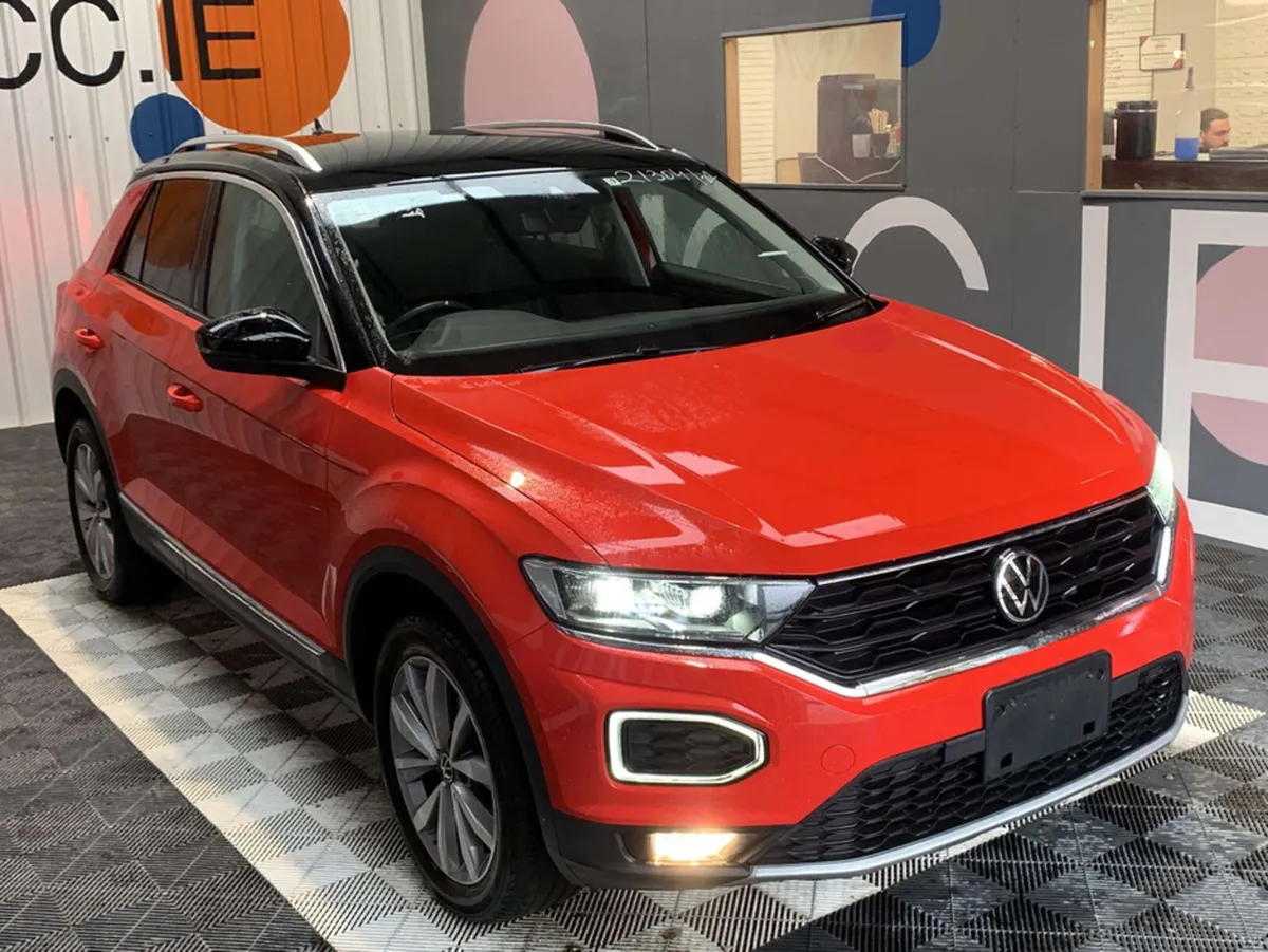 Volkswagen T-Roc VW T-Roc 1.5 Petrol / 22k KMs / R - Image 1