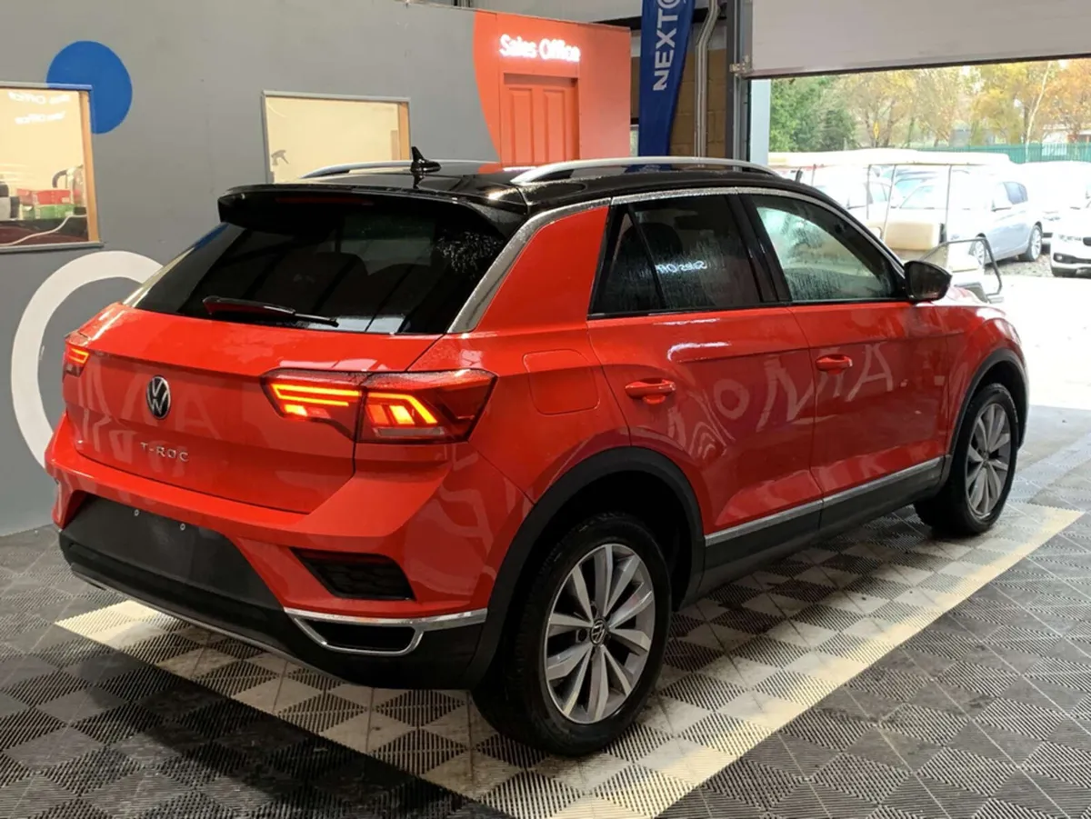 Volkswagen T-Roc VW T-Roc 1.5 Petrol / 22k KMs / R - Image 4