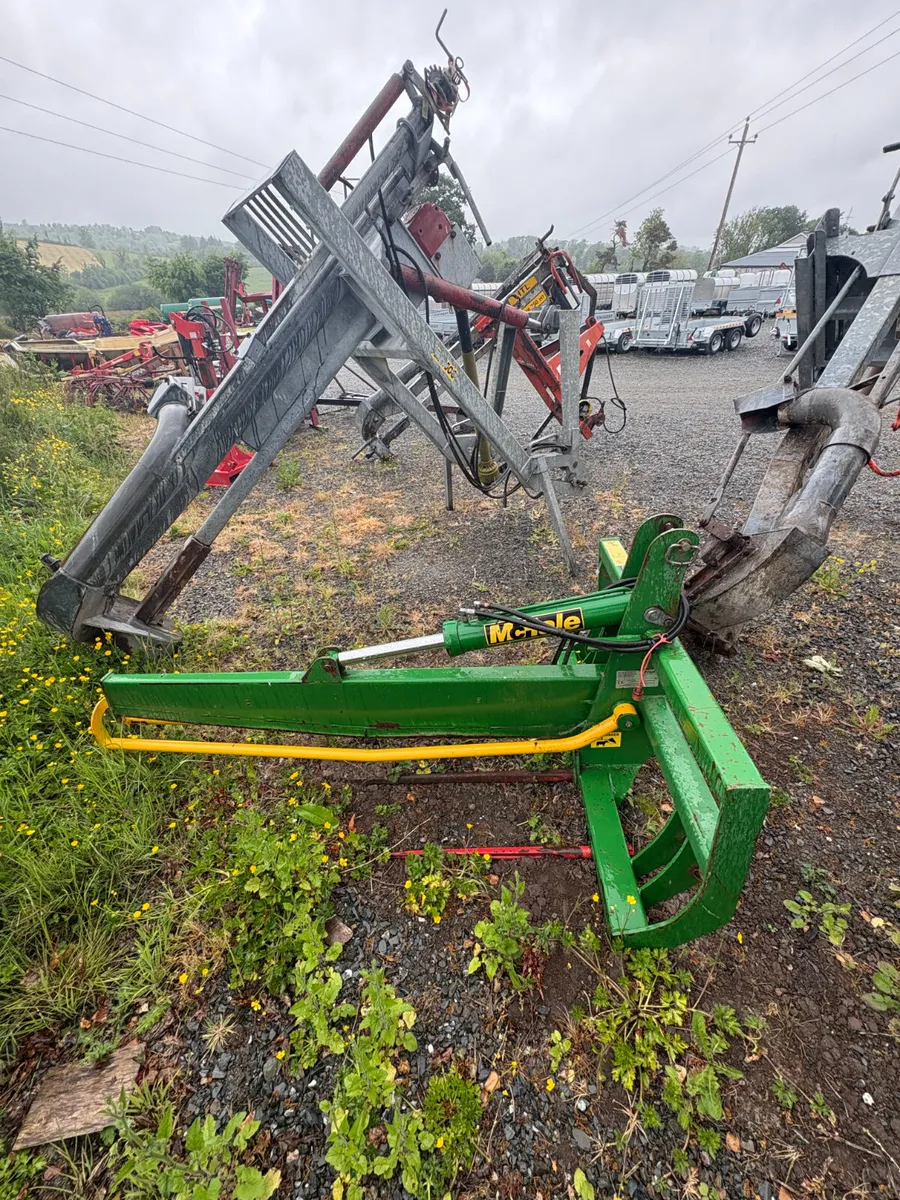 McHale Bale Splitter - Image 1