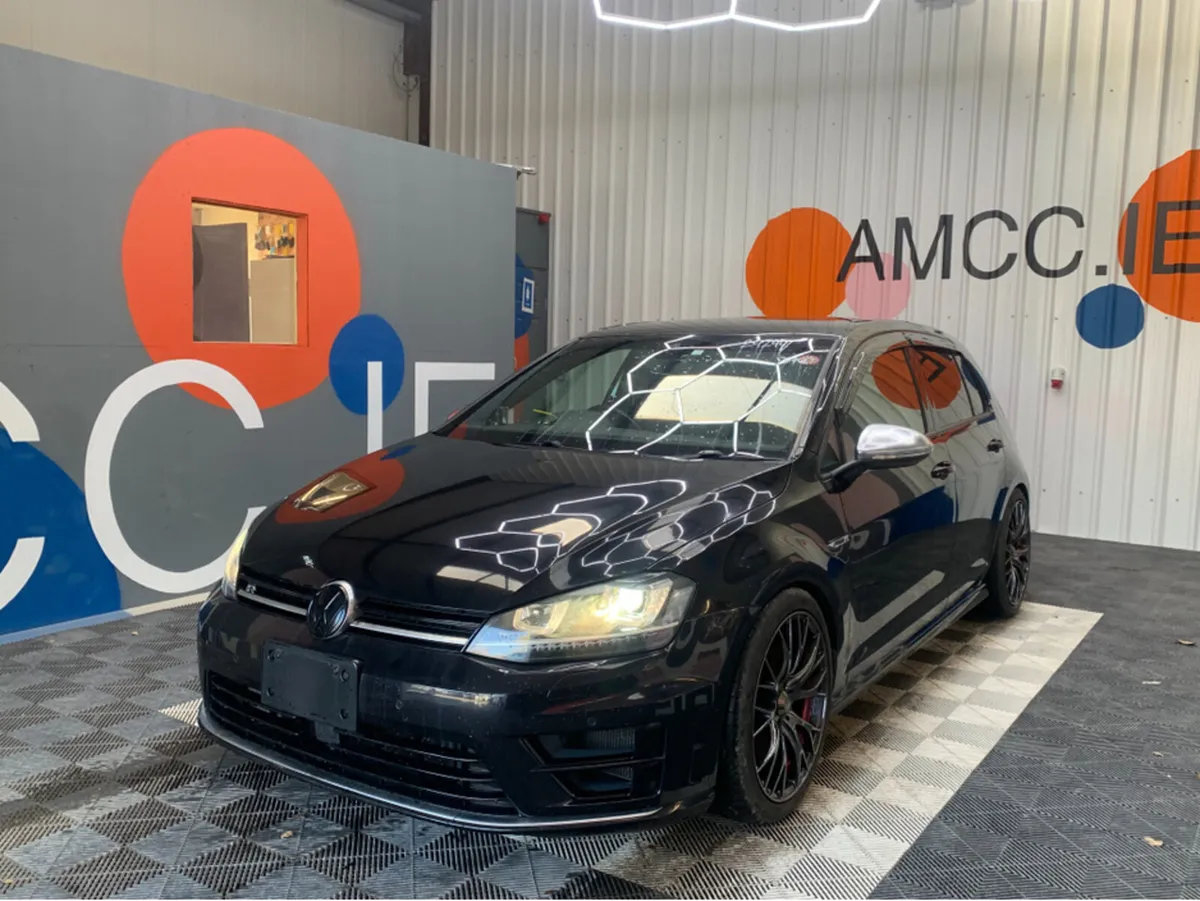 Volkswagen Golf R / 82k KMs / Heated Leather, Reve - Image 3