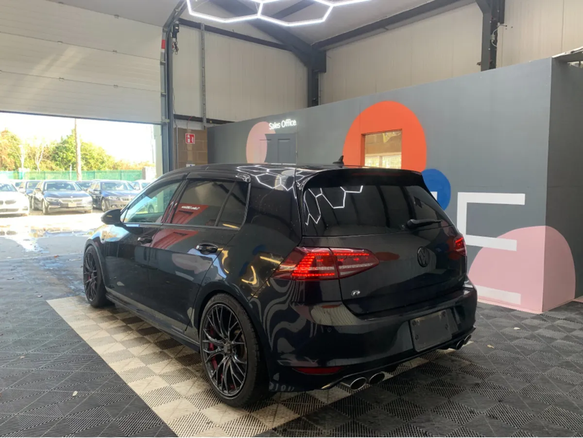 Volkswagen Golf R / 82k KMs / Heated Leather, Reve - Image 4