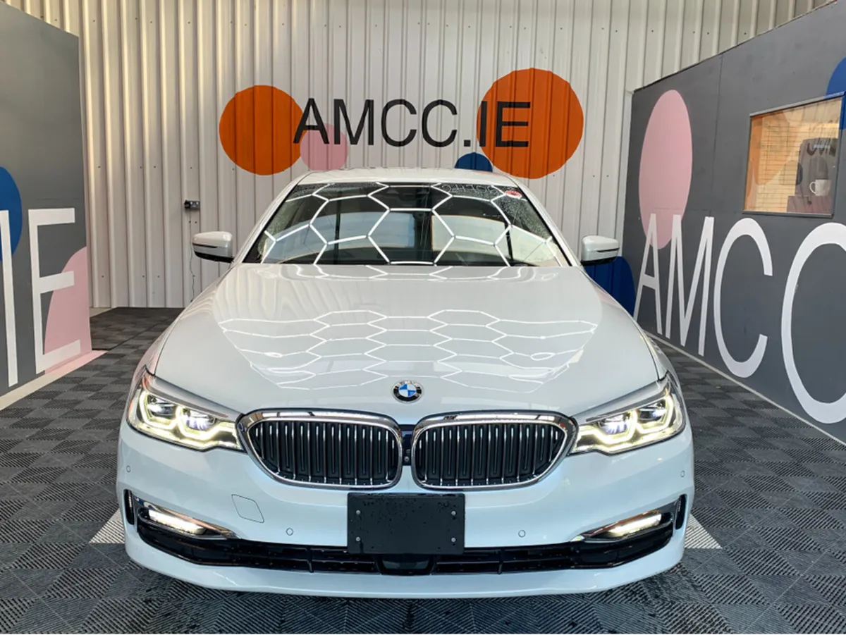 BMW 5-Series 523d LUXURY / 83k KMs / Heated Front - Image 2