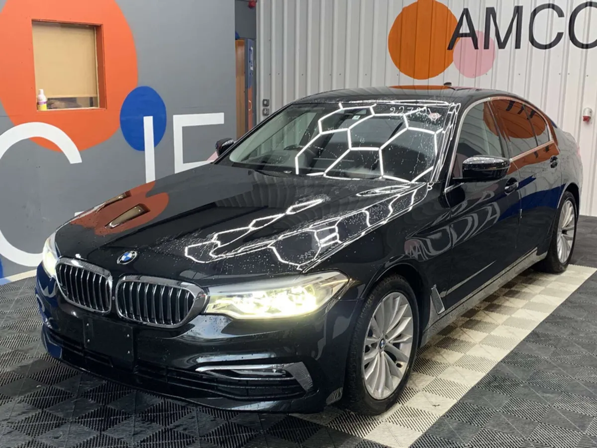BMW 5-Series BMW 523D Luxury Automatic / Leather S - Image 3