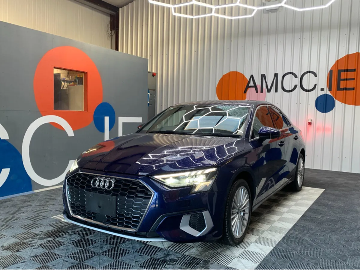 Audi A3 30 TFSI AUTOMATIC / 25k KMs / Heated Seats - Image 3