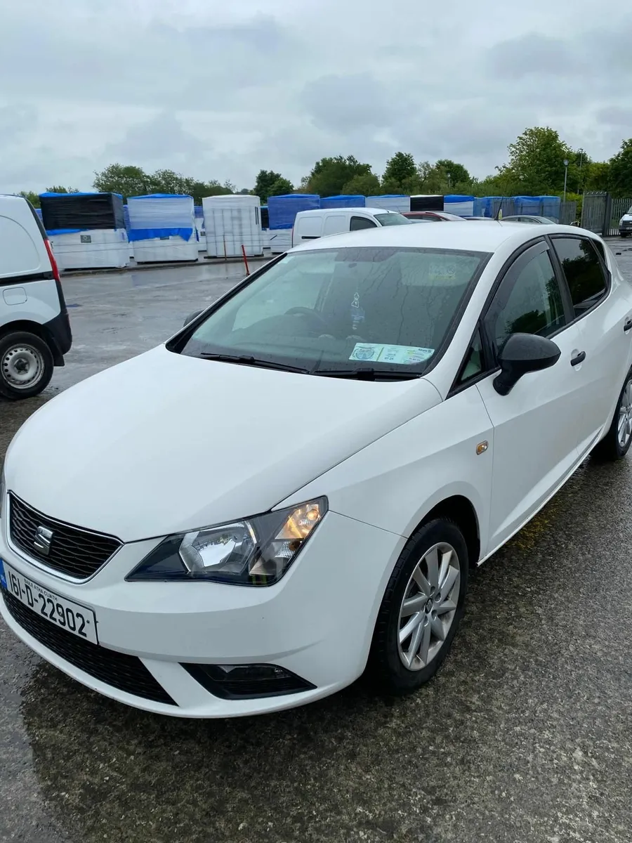 SEAT Ibiza 2016 - Image 1
