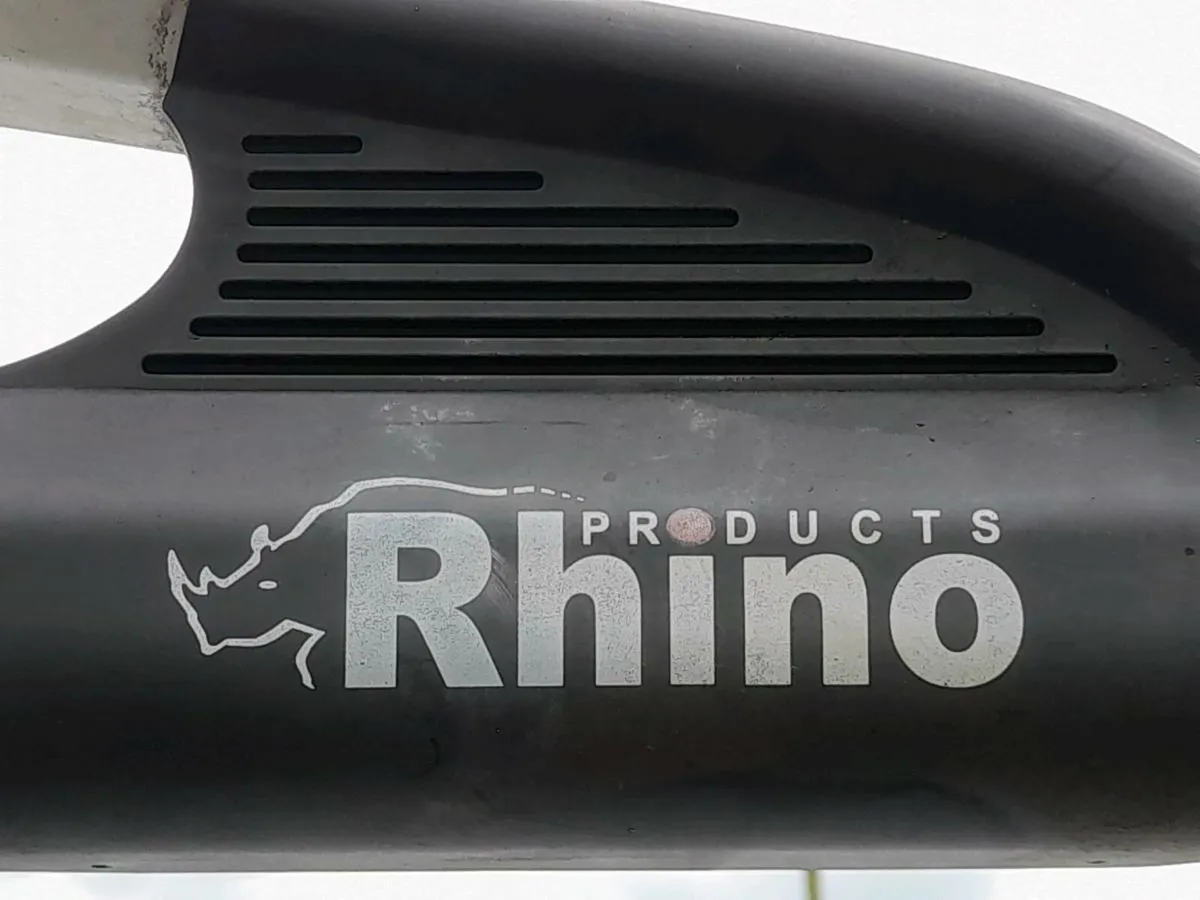Rhino full alloy roof rack - Image 1