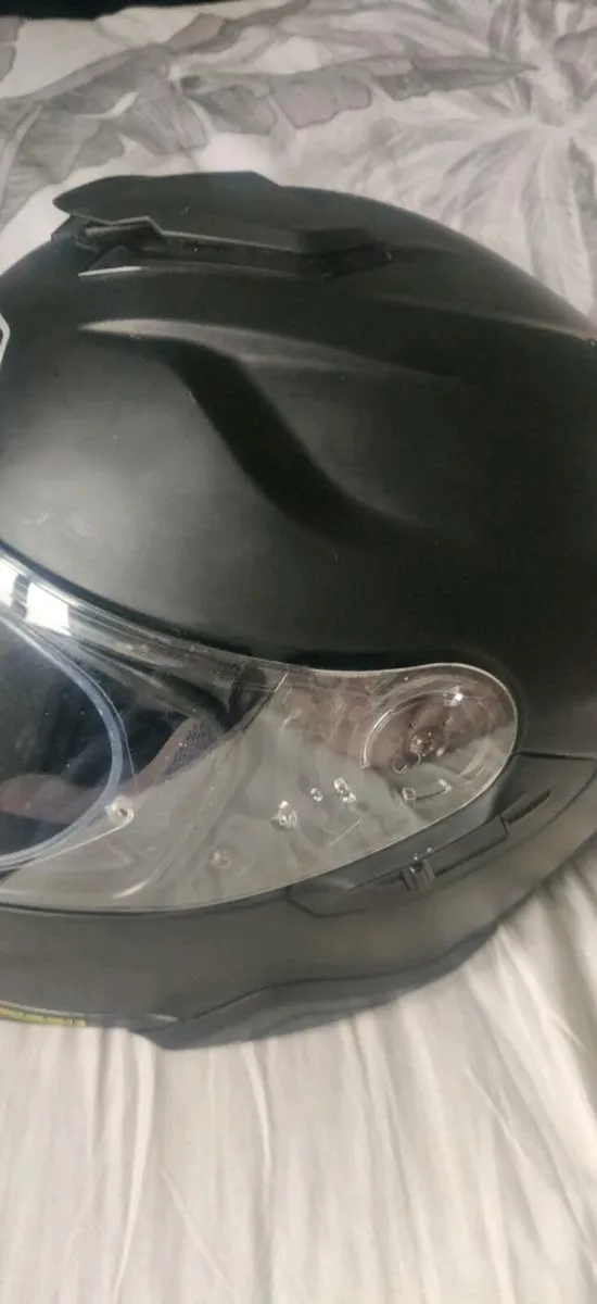 Shoei GT 2 air.. - Image 4