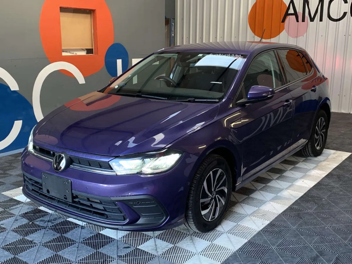 Volkswagen Polo VW Polo TSI Active Automatic / 4K - Image 3