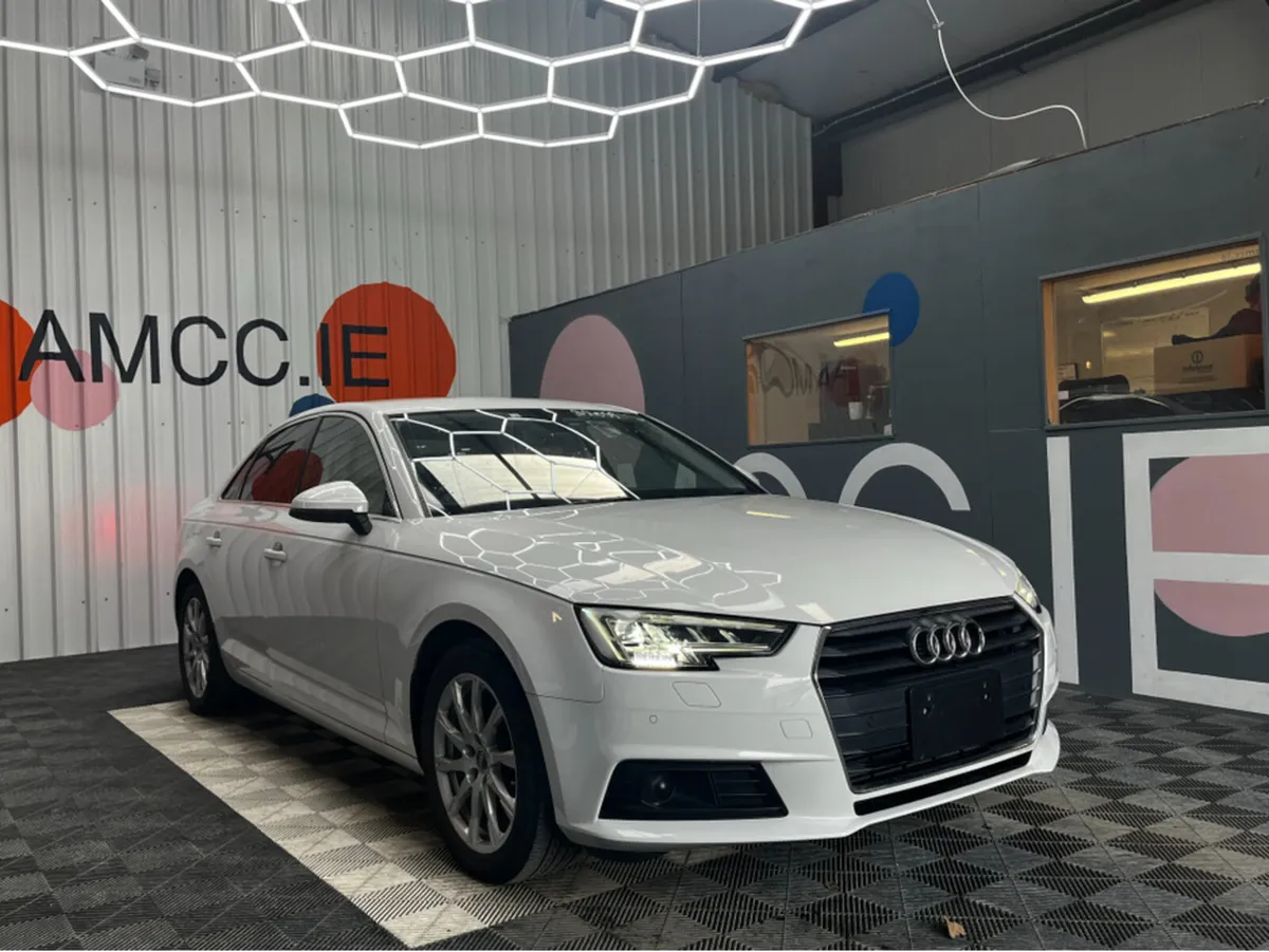 Audi A4 2.0 TFSI 88k KMs / Heated Seats/Reverse Ca - Image 1