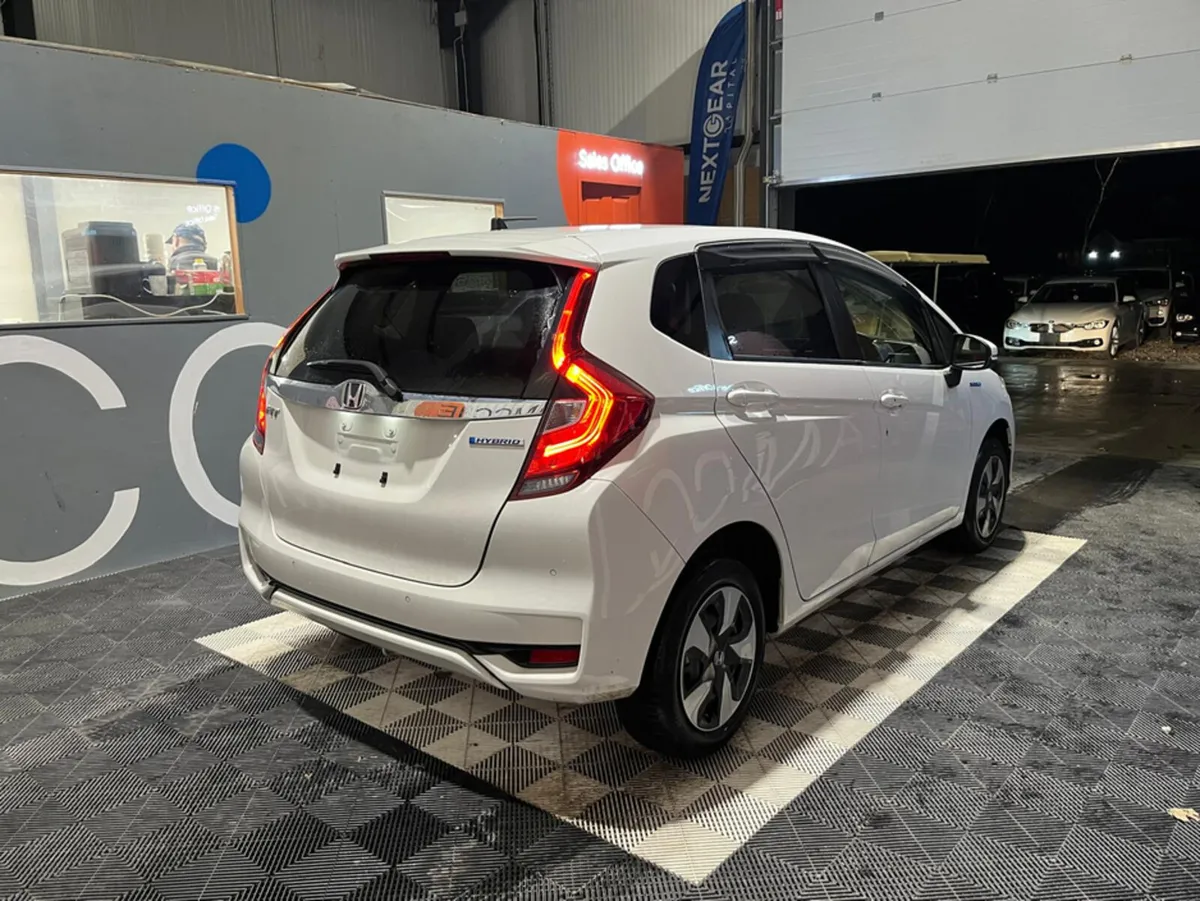Honda Fit Honda Fit Automatic - Self charging hybr - Image 4