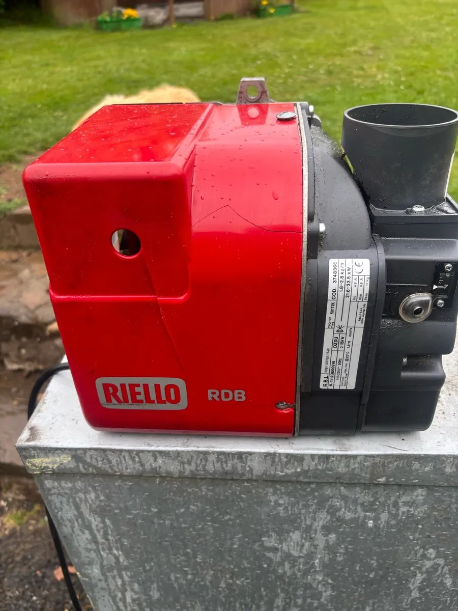 Riello rdb oil burner - Image 1