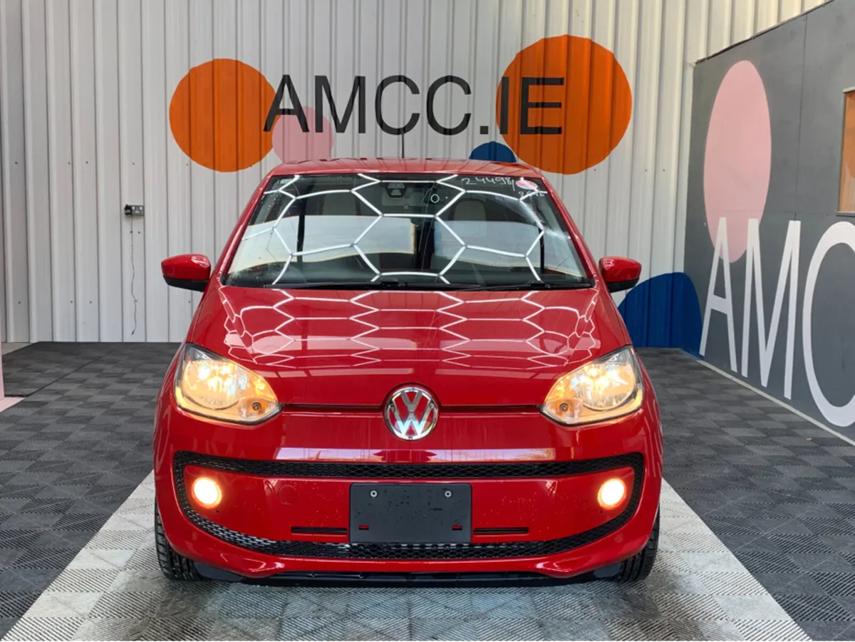 Volkswagen up! 1.0 PETROL AUTOMATIC / 49k KMs / He - Image 2