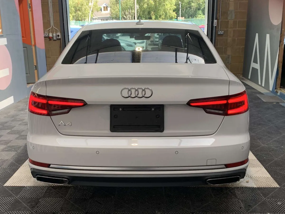 Audi A4 Audi A4 Automatic 40 TFSI Sport Luxury / 5 - Image 4