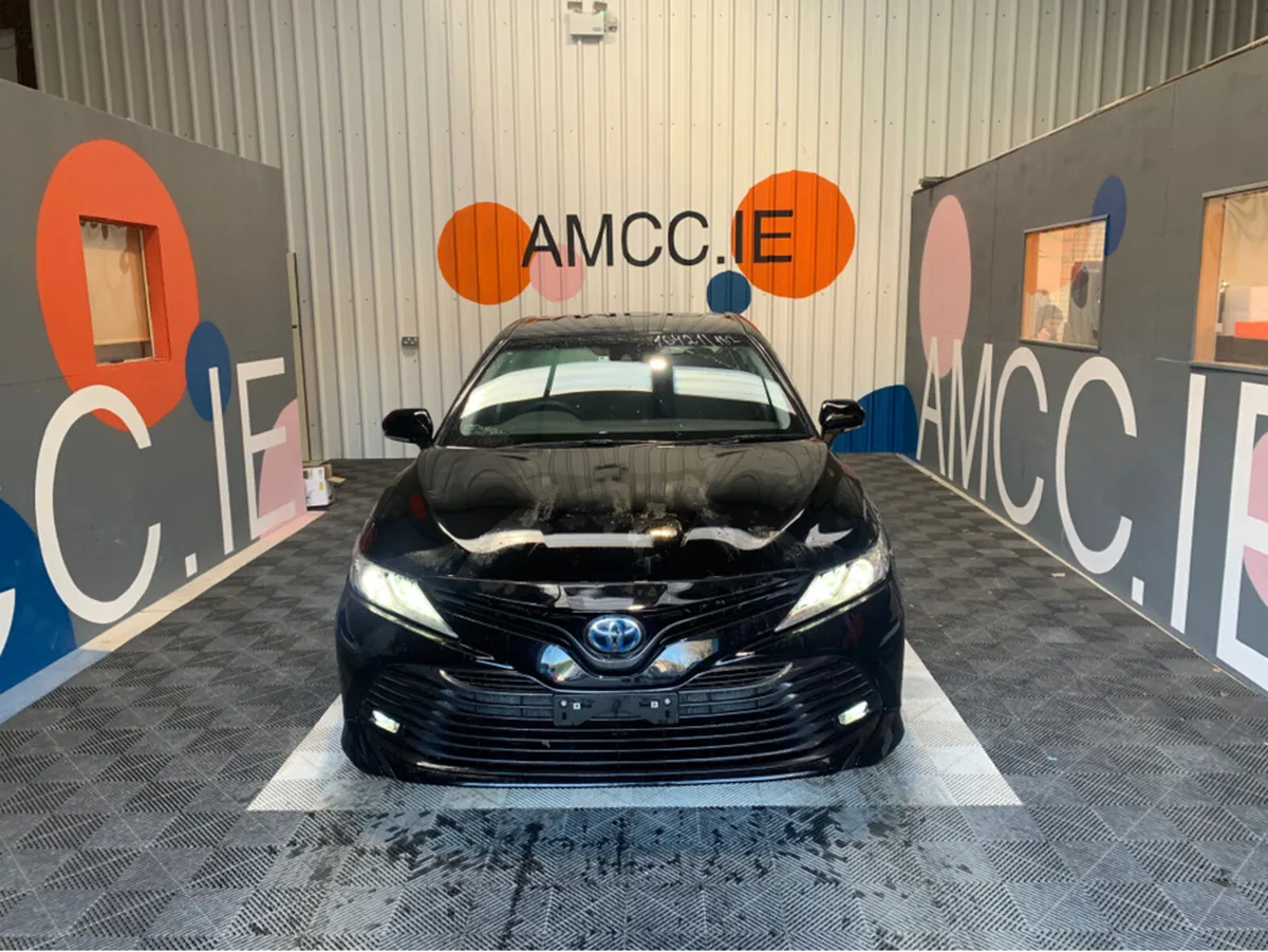 Toyota Camry ONLY €19,950 Camry 2.5 Hybrid / Rever - Image 2
