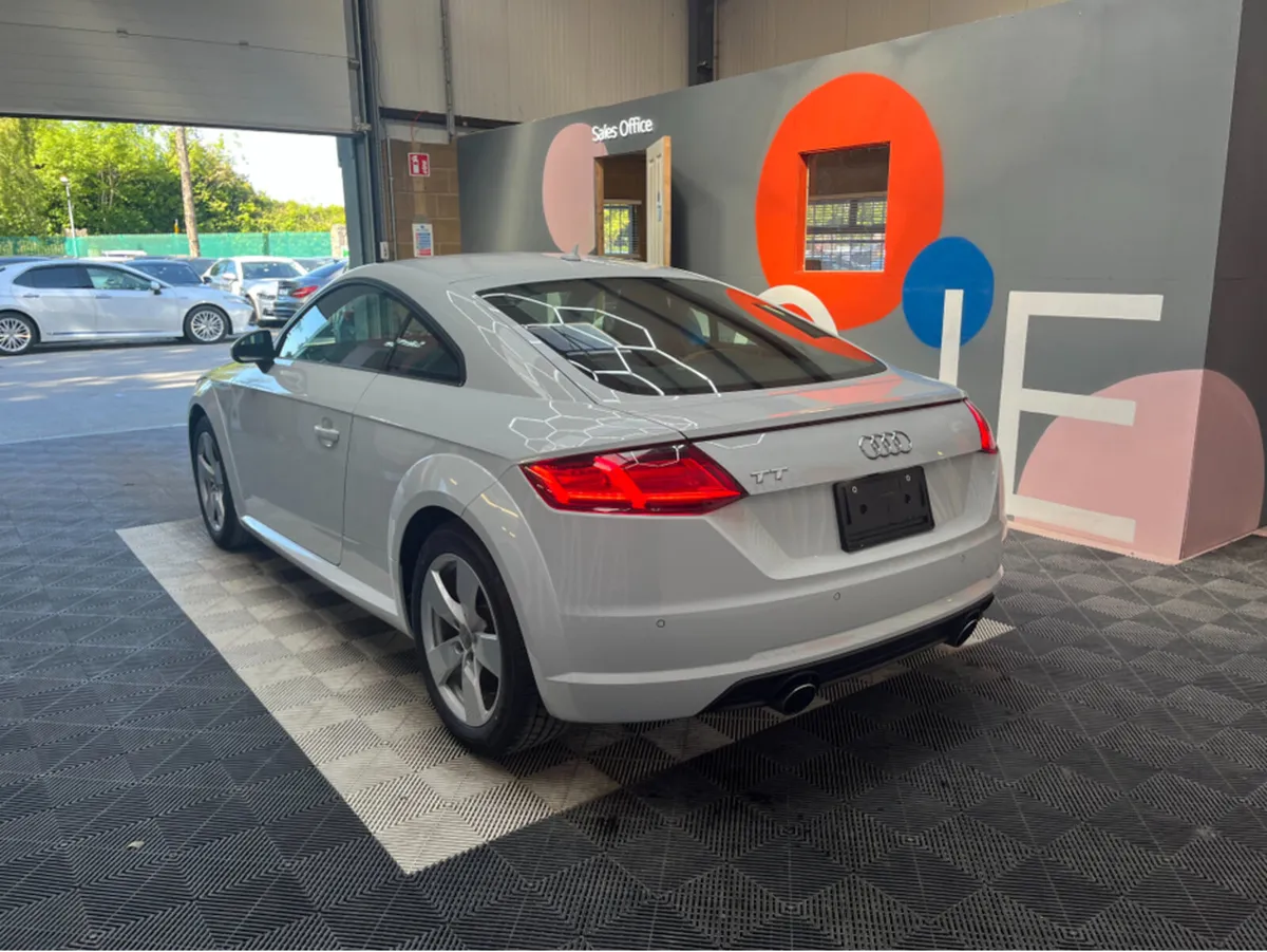 Audi TT AUDI 55 AUTOMATIC BROWN LEATHER 1.8 TFSI / - Image 4