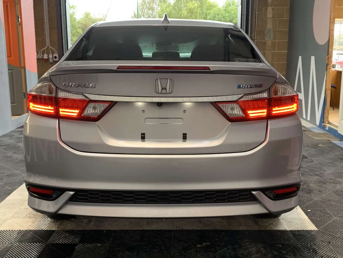 Honda Grace 1.5 Hybrid/61k KMS/Honda Sensing/Honda - Image 3