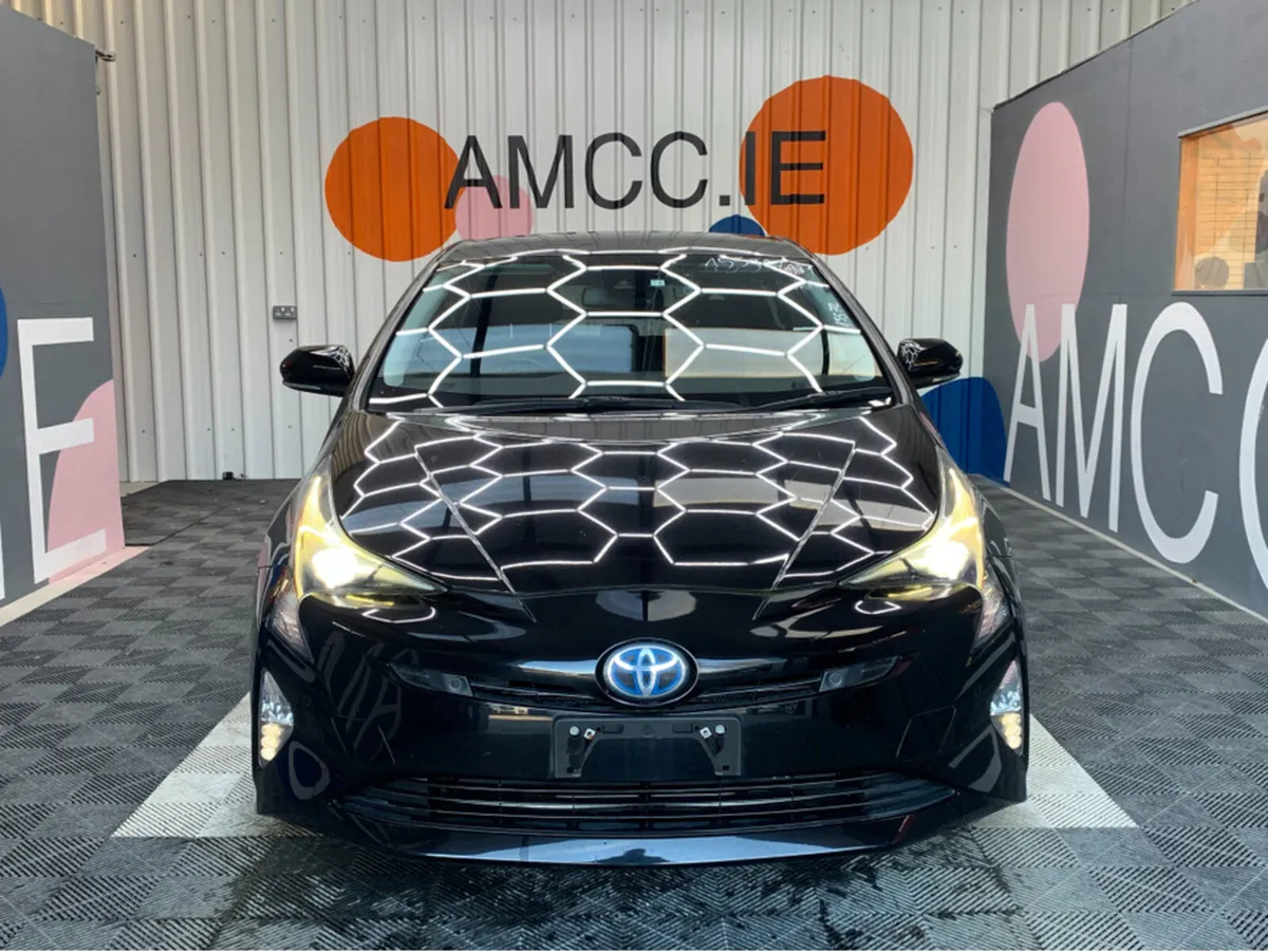 Toyota Prius AUTOMATIC 1.8 HYBRID / 88k KMs / Crui - Image 2