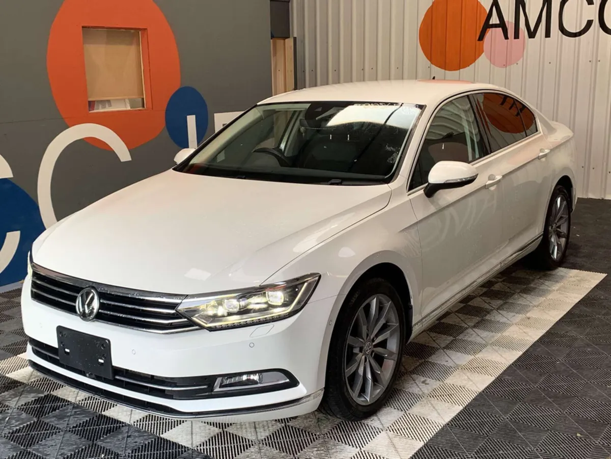 Volkswagen Passat Passat 2.0 TDI Highline / 48k KM - Image 2