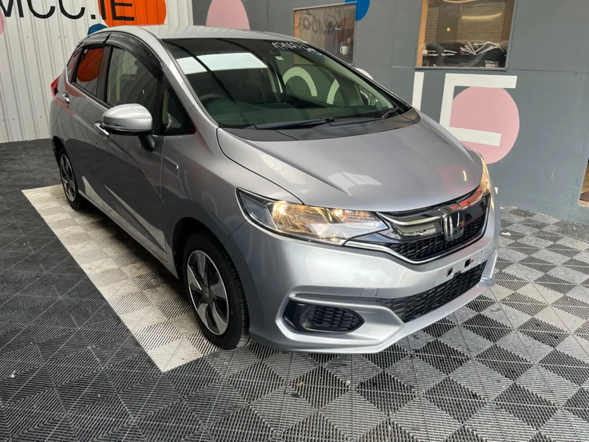 Honda Fit Honda Fit Automatic / Self Charging Hybr - Image 1