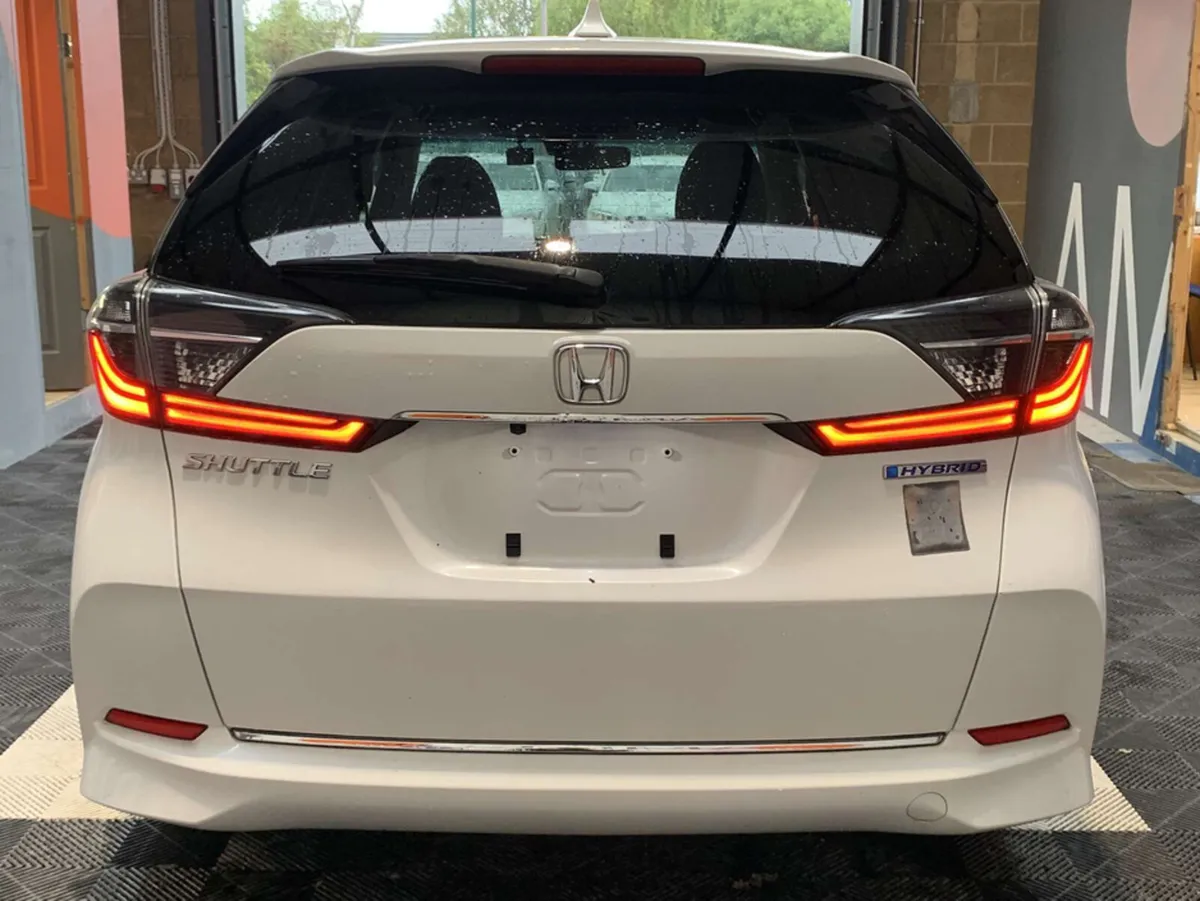 Honda Shuttle 1.5 Hybrid/Reverse Camera/Cruise Con - Image 3
