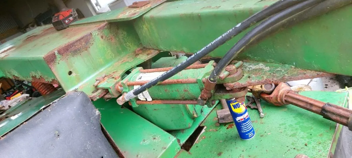 John deere mower - Image 4
