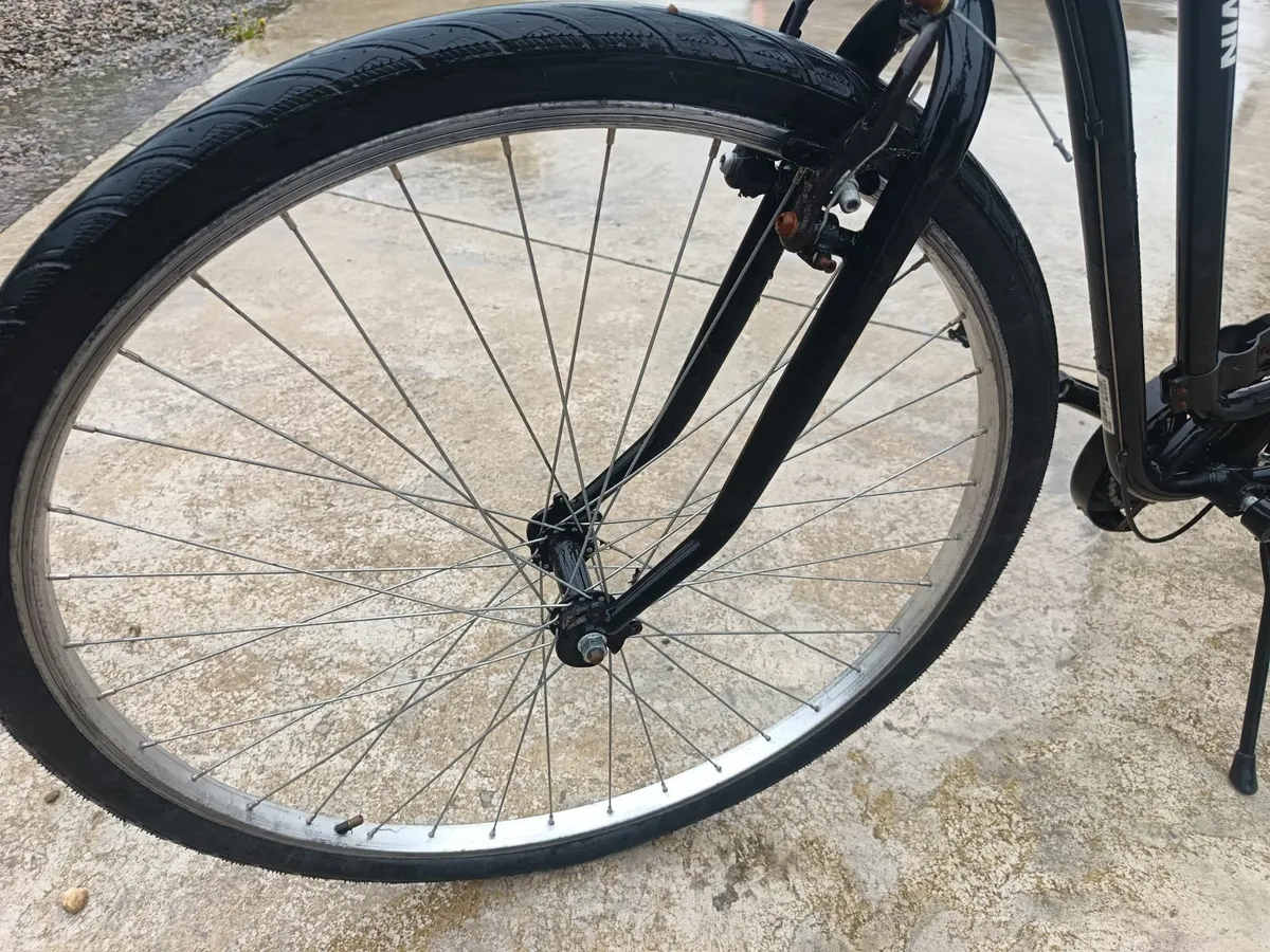 Unisex Dutch Style bike - Image 2