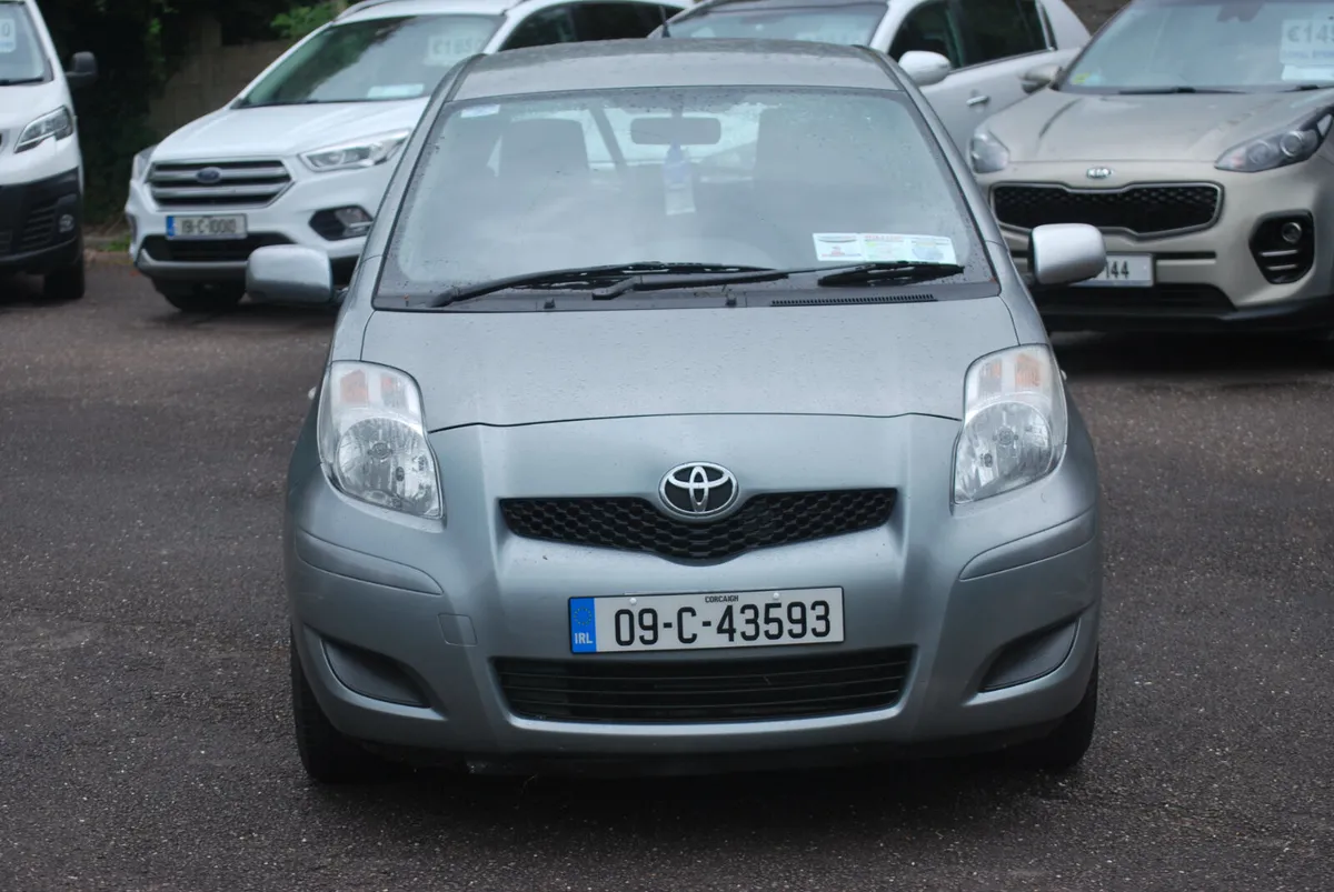 Toyota Yaris 2009 1.0 Terra - Image 2