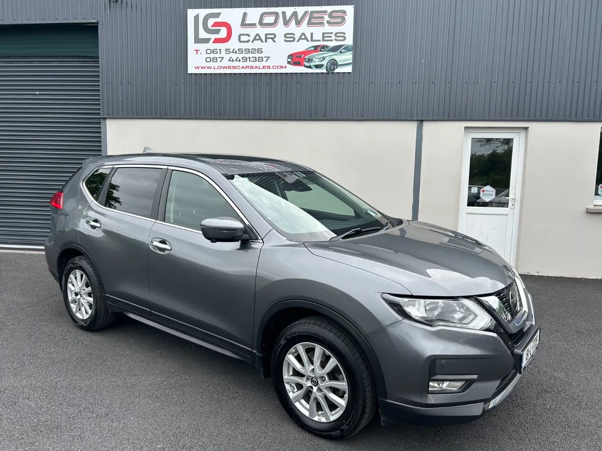 181 Nissan X-Trail 1.6 DSL SV - 7 Seater - Image 1