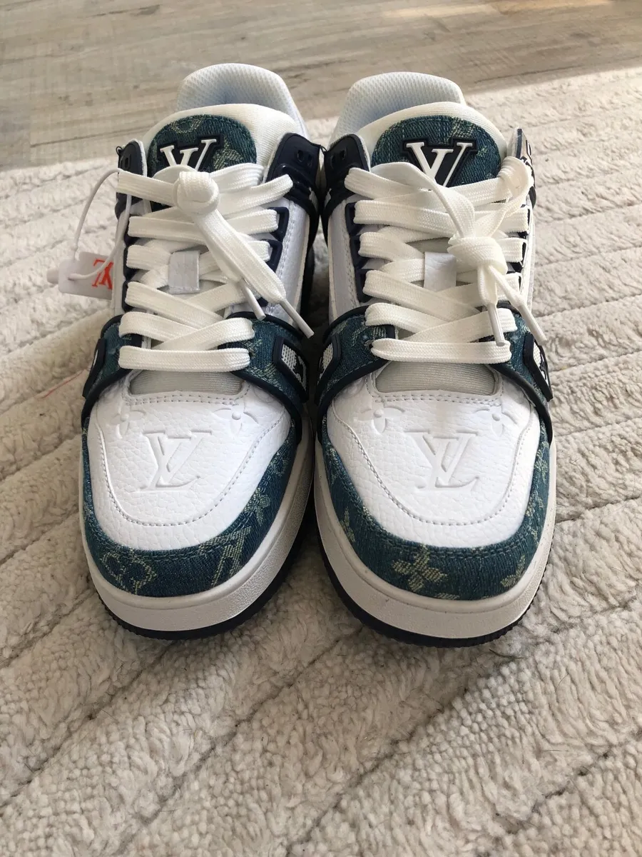 Trainers - Image 2